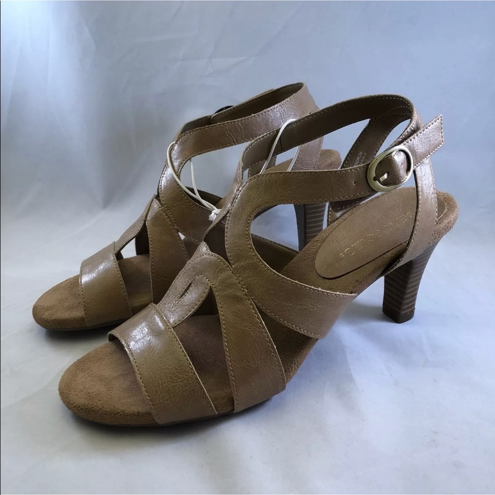 AEROSOLES Tan Strappy Heels